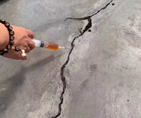 开鲁混凝土裂缝修补技术详解​